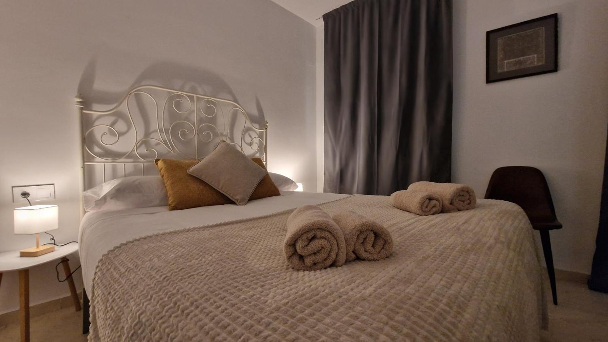 Ds Lealhomes, Patio And Terrace Kordoba Bagian luar foto